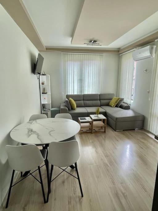 Breeze Apartment Burgas Exterior photo
